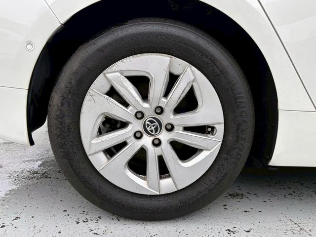 TOYOTA PRIUS S SAFETY PLUS