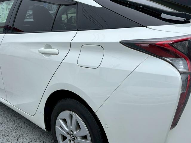 TOYOTA PRIUS S SAFETY PLUS