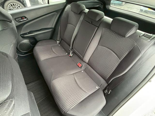 TOYOTA PRIUS S SAFETY PLUS