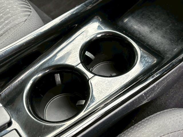 TOYOTA PRIUS S SAFETY PLUS