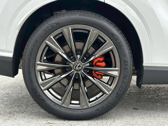 ＲＸ ＲＸ３５０　Ｆスポーツ　４ＷＤ　ターボ　パノラマルーフ　純正ナビ　Ｂｌｕｅｔｏｏｔｈ　ＥＴＣ２．０　レッドレザーシート　衝突軽減ブレーキ　障害物センサー　全周囲カメラ　アダプティブクルーズ　パワーバックドア　純正２１ＡＷ（45枚目）