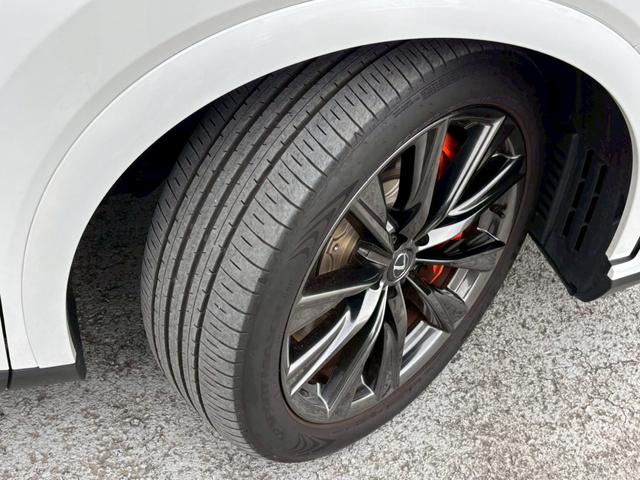 ＲＸ ＲＸ３５０　Ｆスポーツ　４ＷＤ　ターボ　パノラマルーフ　純正ナビ　Ｂｌｕｅｔｏｏｔｈ　ＥＴＣ２．０　レッドレザーシート　衝突軽減ブレーキ　障害物センサー　全周囲カメラ　アダプティブクルーズ　パワーバックドア　純正２１ＡＷ（47枚目）