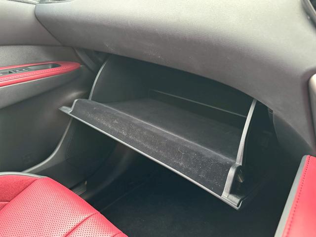 ＲＸ ＲＸ３５０　Ｆスポーツ　４ＷＤ　ターボ　パノラマルーフ　純正ナビ　Ｂｌｕｅｔｏｏｔｈ　ＥＴＣ２．０　レッドレザーシート　衝突軽減ブレーキ　障害物センサー　全周囲カメラ　アダプティブクルーズ　パワーバックドア　純正２１ＡＷ（59枚目）