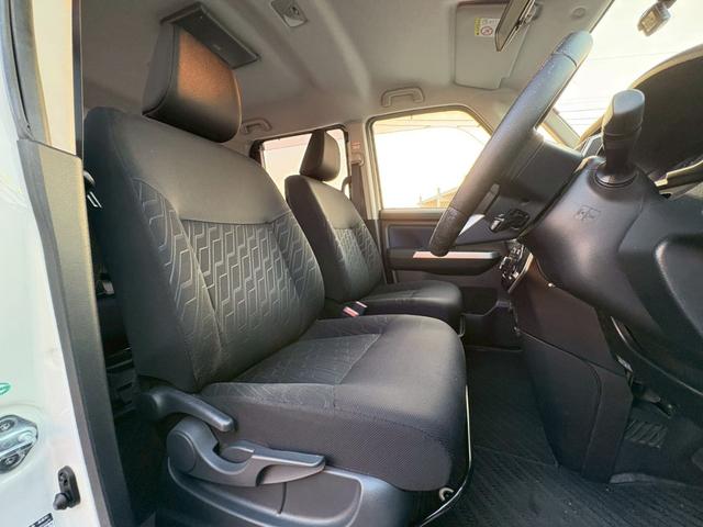 ルーミー カスタムG-T 修復歴なし ターボ ナビ フルセグ Bluetooth 衝突軽減ブレーキ 全周囲カメラ バックカメラ 後席モニター 両側パワースライドドア クルーズコントロール プッシュスタート シートヒーター(17枚目)