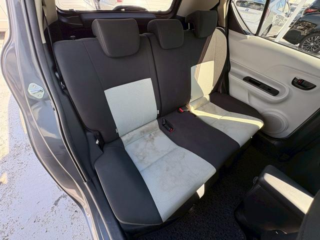 アクア S 修復歴なし 純正CDオーディオ アイドリングストップ スマートキー プッシュスタート 電動格納ミラー シートヒーター オートエアコン ドアバイザー プライバシーガラス 整備保証付(20枚目)