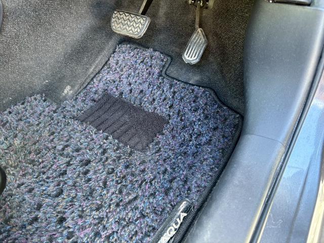 アクア S 修復歴なし 純正CDオーディオ アイドリングストップ スマートキー プッシュスタート 電動格納ミラー シートヒーター オートエアコン ドアバイザー プライバシーガラス 整備保証付(61枚目)