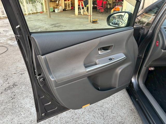 プリウスアルファ Ｓツーリングセレクション　修復歴なし　純正ナビ　フルセグ　Ｂｌｕｅｔｏｏｔｈ　バックカメラ　ＬＥＤヘッドライト　ＥＴＣ　スマートキー　プッシュスタート　オートエアコン　ドアバイザー　プライバシーガラス　スペアキー　整備保証付（53枚目）