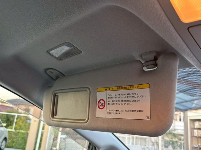 プリウスアルファ Ｓツーリングセレクション　修復歴なし　純正ナビ　フルセグ　Ｂｌｕｅｔｏｏｔｈ　バックカメラ　ＬＥＤヘッドライト　ＥＴＣ　スマートキー　プッシュスタート　オートエアコン　ドアバイザー　プライバシーガラス　スペアキー　整備保証付（55枚目）