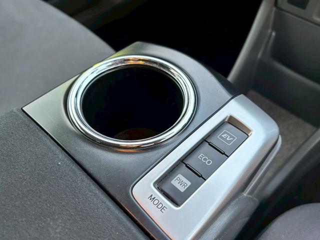 プリウスアルファ Ｓツーリングセレクション　修復歴なし　純正ナビ　フルセグ　Ｂｌｕｅｔｏｏｔｈ　バックカメラ　ＬＥＤヘッドライト　ＥＴＣ　スマートキー　プッシュスタート　オートエアコン　ドアバイザー　プライバシーガラス　スペアキー　整備保証付（57枚目）