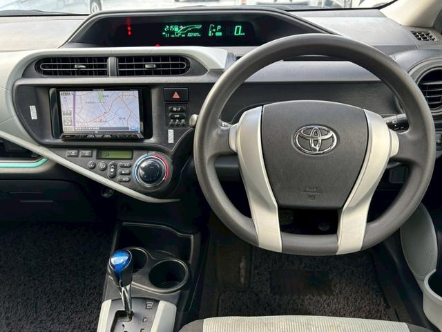 アクア Ｓ　修復歴なし　ワンオーナー　ナビ　フルセグ　Ｂｌｕｅｔｏｏｔｈ　バックカメラ　スマートキー　プッシュスタート　オートエアコン　ドアバイザー　プライバシーガラス　ウインカーミラー　アイドリングストップ（16枚目）