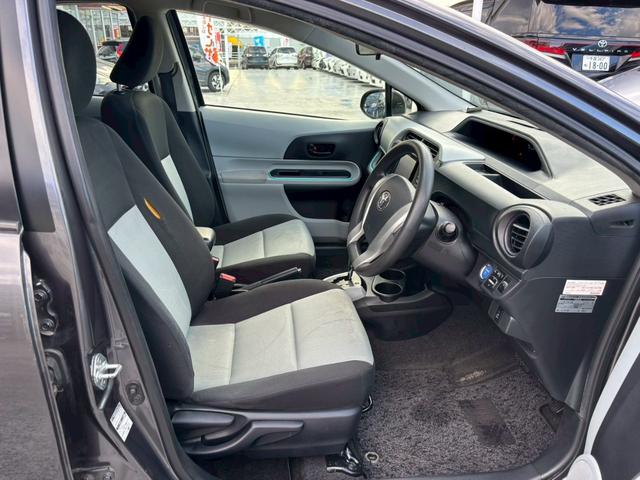 アクア Ｓ　修復歴なし　ワンオーナー　ナビ　フルセグ　Ｂｌｕｅｔｏｏｔｈ　バックカメラ　スマートキー　プッシュスタート　オートエアコン　ドアバイザー　プライバシーガラス　ウインカーミラー　アイドリングストップ（17枚目）