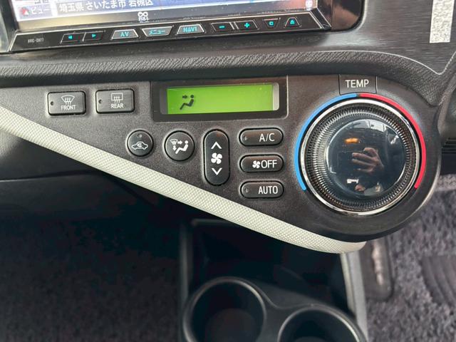 アクア Ｓ　修復歴なし　ワンオーナー　ナビ　フルセグ　Ｂｌｕｅｔｏｏｔｈ　バックカメラ　スマートキー　プッシュスタート　オートエアコン　ドアバイザー　プライバシーガラス　ウインカーミラー　アイドリングストップ（61枚目）