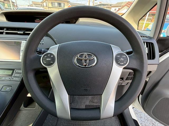 プリウス Ｓツーリングセレクション　修復歴なし　純正ナビ　バックカメラ　ＥＴＣ　ＬＥＤヘッドライト　オートエアコン　スマートキー　プッシュスタート　ウインカーミラー　１７インチアルミ　整備保証付（28枚目）