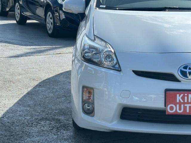 プリウス Ｓツーリングセレクション　修復歴なし　純正ナビ　バックカメラ　ＥＴＣ　ＬＥＤヘッドライト　オートエアコン　スマートキー　プッシュスタート　ウインカーミラー　１７インチアルミ　整備保証付（37枚目）