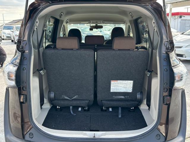 シエンタ ハイブリッドＧ　修復歴なし　純正ナビ　フルセグ　Ｂｌｕｅｔｏｏｔｈ　バックカメラ　両側パワースライドドア　スマートキー　プッシュスタート　ＥＴＣ　ＬＥＤヘッドライト　オートエアコン　プライバシーガラス　整備保証付（21枚目）