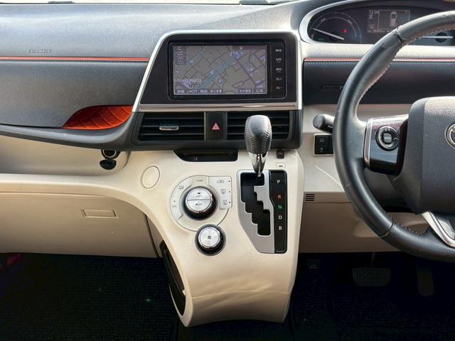 シエンタ ハイブリッドＧ　修復歴なし　純正ナビ　フルセグ　Ｂｌｕｅｔｏｏｔｈ　バックカメラ　両側パワースライドドア　スマートキー　プッシュスタート　ＥＴＣ　ＬＥＤヘッドライト　オートエアコン　プライバシーガラス　整備保証付（23枚目）