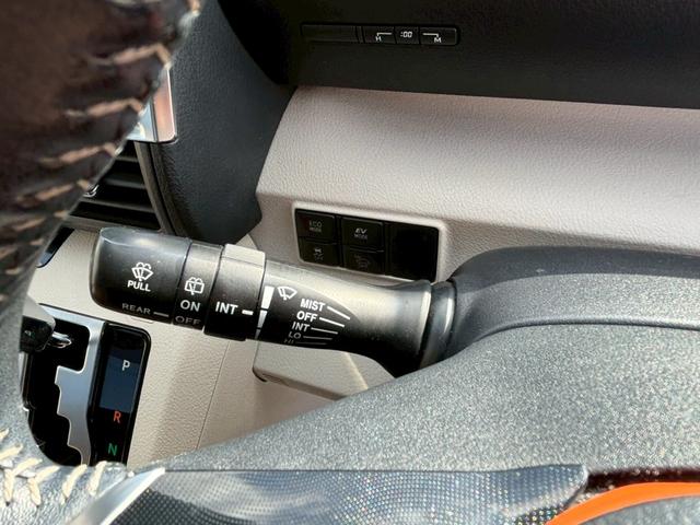 シエンタ ハイブリッドＧ　修復歴なし　純正ナビ　フルセグ　Ｂｌｕｅｔｏｏｔｈ　バックカメラ　両側パワースライドドア　スマートキー　プッシュスタート　ＥＴＣ　ＬＥＤヘッドライト　オートエアコン　プライバシーガラス　整備保証付（30枚目）