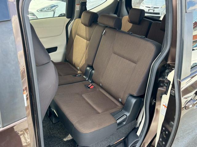 シエンタ ハイブリッドＧ　修復歴なし　純正ナビ　フルセグ　Ｂｌｕｅｔｏｏｔｈ　バックカメラ　両側パワースライドドア　スマートキー　プッシュスタート　ＥＴＣ　ＬＥＤヘッドライト　オートエアコン　プライバシーガラス　整備保証付（51枚目）