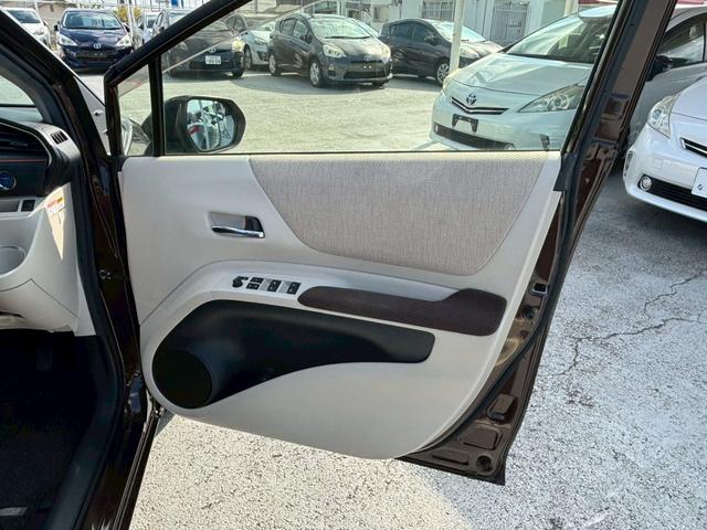 シエンタ ハイブリッドＧ　修復歴なし　純正ナビ　フルセグ　Ｂｌｕｅｔｏｏｔｈ　バックカメラ　両側パワースライドドア　スマートキー　プッシュスタート　ＥＴＣ　ＬＥＤヘッドライト　オートエアコン　プライバシーガラス　整備保証付（54枚目）