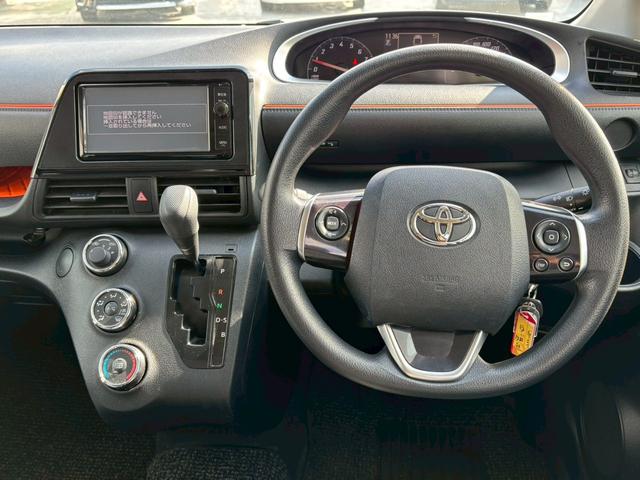 シエンタ Ｘ　修復歴なし　純正ナビ　フルセグ　Ｂｌｕｅｔｏｏｔｈ　フリップダウンモニター　衝突軽減ブレーキ　バックカメラ　レーンアシスト　両側スライド片側パワースライドドア　ＥＴＣ　ＨＩＤヘッドライト　整備保証付（18枚目）