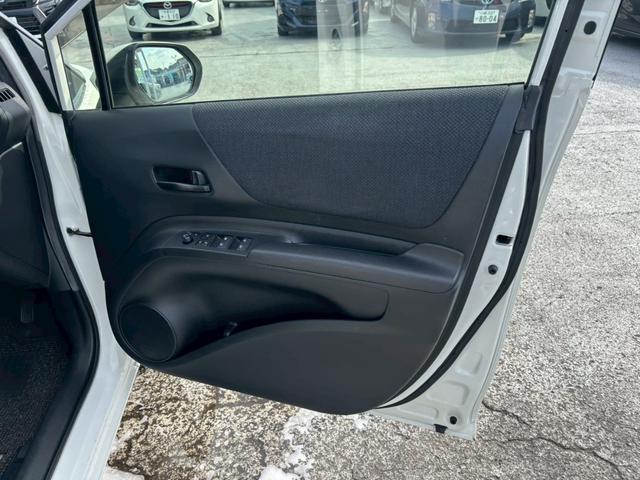 シエンタ Ｘ　修復歴なし　純正ナビ　フルセグ　Ｂｌｕｅｔｏｏｔｈ　フリップダウンモニター　衝突軽減ブレーキ　バックカメラ　レーンアシスト　両側スライド片側パワースライドドア　ＥＴＣ　ＨＩＤヘッドライト　整備保証付（58枚目）