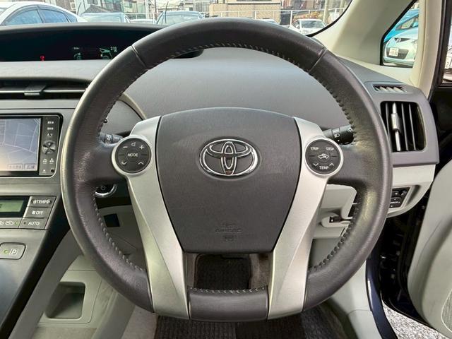 プリウス Ｓ　ＬＥＤエディション　修復歴なし　純正ナビ　フルセグ　バックカメラ　スマートキー　プッシュスタート　ＥＴＣ　ＬＥＤヘッドライト　オートエアコン　ドアバイザー　プライバシーガラス　ウインカーミラー　整備保証付（29枚目）