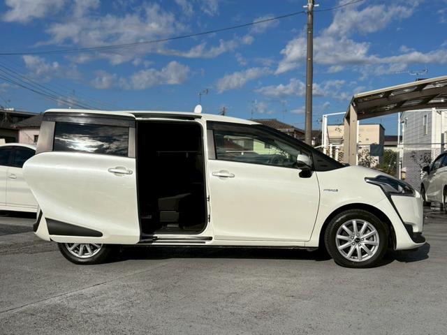 シエンタ ハイブリッドＧ　修復歴なし　純正ナビ　Ｂｌｕｅｔｏｏｔｈ　衝突軽減ブレーキ　バックカメラ　両側パワースライドドア　レーンアシスト　スマートキー　プッシュスタート　ＥＴＣ　ＨＩＤヘッドライト　オートエアコン　整備保証付（9枚目）