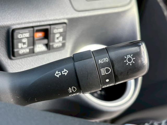 シエンタ ハイブリッドＧ　修復歴なし　純正ナビ　Ｂｌｕｅｔｏｏｔｈ　衝突軽減ブレーキ　バックカメラ　両側パワースライドドア　レーンアシスト　スマートキー　プッシュスタート　ＥＴＣ　ＨＩＤヘッドライト　オートエアコン　整備保証付（31枚目）