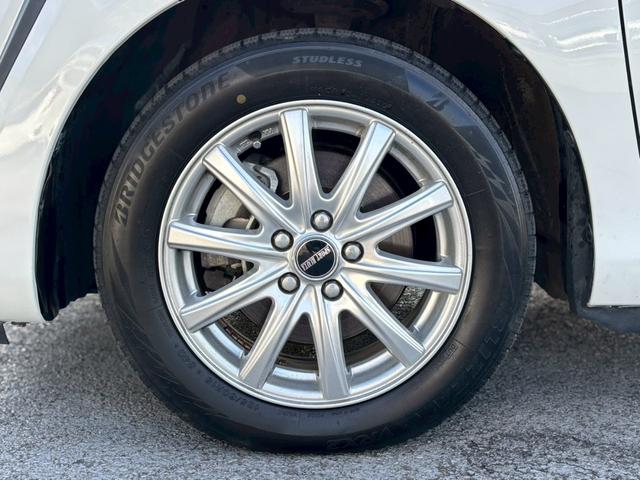 シエンタ ハイブリッドＧ　修復歴なし　純正ナビ　Ｂｌｕｅｔｏｏｔｈ　衝突軽減ブレーキ　バックカメラ　両側パワースライドドア　レーンアシスト　スマートキー　プッシュスタート　ＥＴＣ　ＨＩＤヘッドライト　オートエアコン　整備保証付（41枚目）