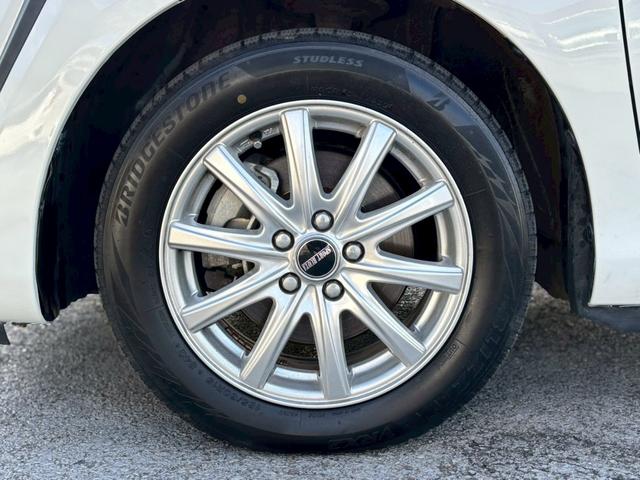 シエンタ ハイブリッドＧ　修復歴なし　純正ナビ　Ｂｌｕｅｔｏｏｔｈ　衝突軽減ブレーキ　バックカメラ　両側パワースライドドア　レーンアシスト　スマートキー　プッシュスタート　ＥＴＣ　ＨＩＤヘッドライト　オートエアコン　整備保証付（42枚目）