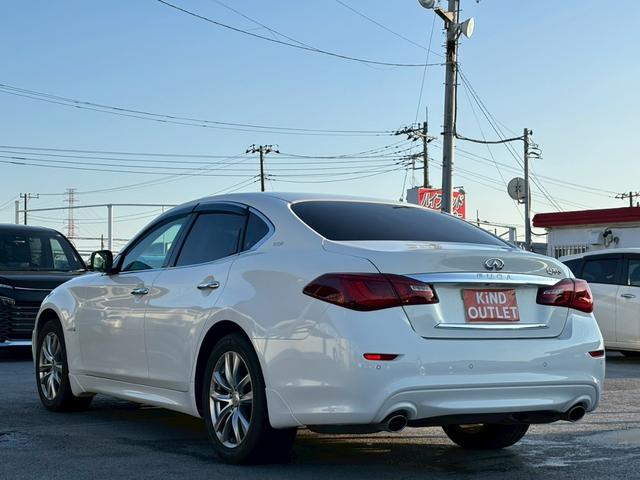 ＫｉＮＤはニーズに合わせたオーダーメイドな買い方ができる■ドラレコやバックカメラなどのオプション装備から業界高水準の充実の有償保証をご用意■組み合わせ方は約２，０００通り！！■