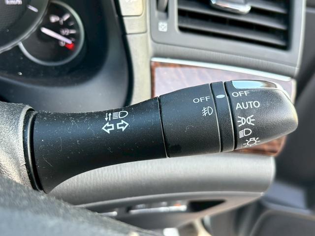 千葉県千葉市の中古車販売店「カインドアウトレット千葉　コンパクトハイブリッド専門店」■地域最大級の展示場に常時７０台以上のコンパクトカー、ハイブリッドカーを展示■毎週火曜日定休■営業時間１０〜１９時