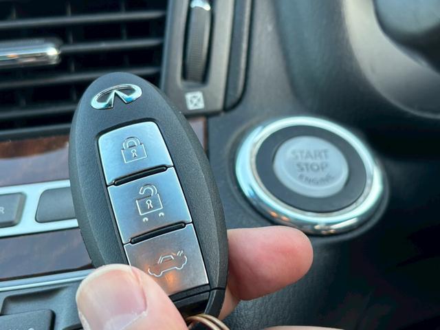 千葉県千葉市でハイブリッドカーを買うなら「安い」「あんしん」「高品質」の３拍子揃ったカインドアウトレット千葉　コンパクトハイブリッド専門店で決まり♪■自社整備工場完備■第三者機関鑑定書付き（一部を除く