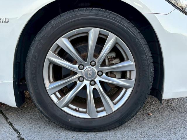 ＫｉＮＤはニーズに合わせたオーダーメイドな買い方ができる■ドラレコやバックカメラなどのオプション装備から業界高水準の充実の有償保証をご用意■組み合わせ方は約２，０００通り！！■