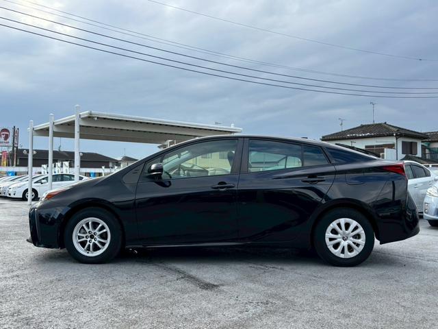 プリウス S 修復歴なし 後期 ナビ Bluetooth 衝突軽減ブレーキ バックカメラ レーダークルーズコントロール ETC LEDヘッドライト スマートキー プッシュスタート オートハイビーム オートエアコン(9枚目)