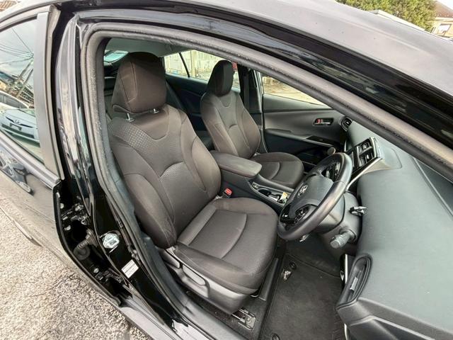 プリウス S 修復歴なし 後期 ナビ Bluetooth 衝突軽減ブレーキ バックカメラ レーダークルーズコントロール ETC LEDヘッドライト スマートキー プッシュスタート オートハイビーム オートエアコン(50枚目)