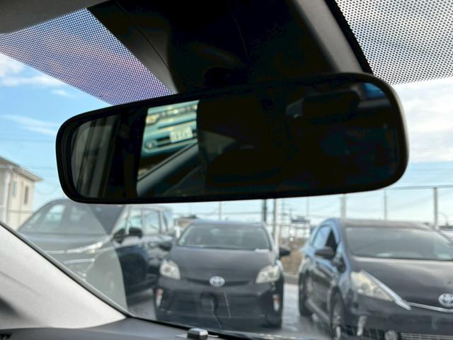 プリウス S 修復歴なし 後期 ナビ Bluetooth 衝突軽減ブレーキ バックカメラ レーダークルーズコントロール ETC LEDヘッドライト スマートキー プッシュスタート オートハイビーム オートエアコン(52枚目)