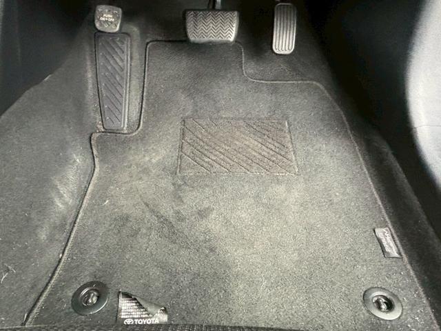 プリウス S 修復歴なし 後期 ナビ Bluetooth 衝突軽減ブレーキ バックカメラ レーダークルーズコントロール ETC LEDヘッドライト スマートキー プッシュスタート オートハイビーム オートエアコン(60枚目)