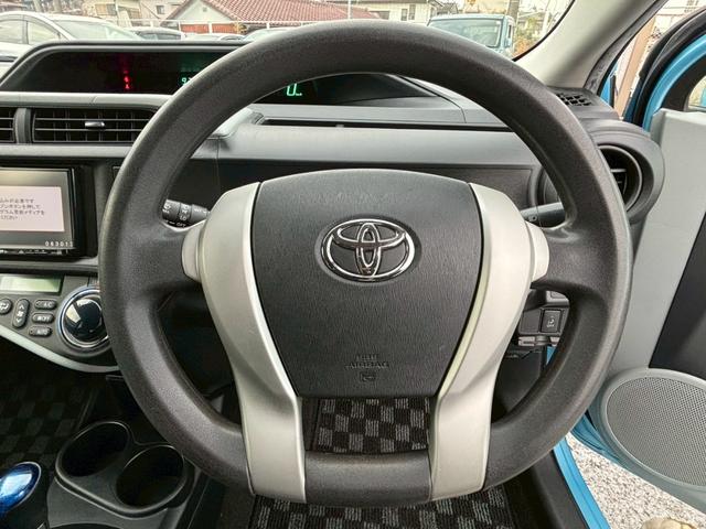 アクア S 修復歴なし ナビ スマートキー プッシュスタート スマートキー プッシュスタート ETC アイドリングストップ オートエアコン プライバシーガラス ウインカーミラー 整備保証付(27枚目)