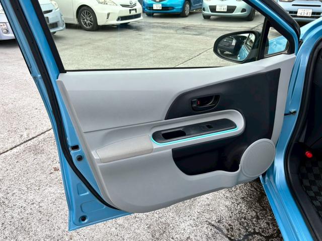 アクア S 修復歴なし ナビ スマートキー プッシュスタート スマートキー プッシュスタート ETC アイドリングストップ オートエアコン プライバシーガラス ウインカーミラー 整備保証付(53枚目)