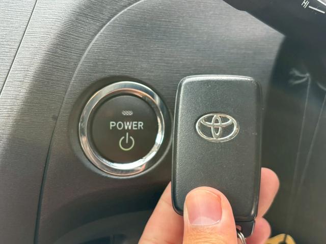 プリウス S LEDエディション 修復歴なし 純正ナビ バックカメラ アイドリングストップ スマートキー プッシュスタート ETC LEDヘッドライト オートエアコン ドアバイザー プライバシーガラス 整備保証付(32枚目)