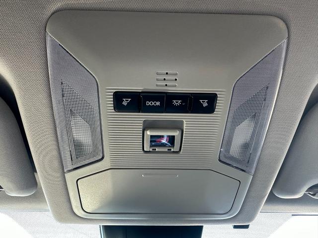 アドベンチャー 衝突軽減ブレーキ オートハイビーム レーンキープ 横滑り防止盗難防止 LEDライト エアーシート バックカメラ フルセグTV クルーズコントロール スマートキー ハンドルヒーター マフラー アルミ(27枚目)