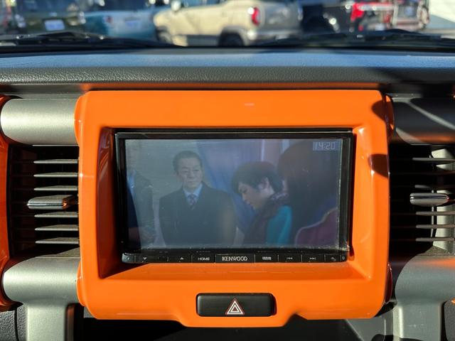 Gターボ レーダーブレーキサポート 禁煙車 SDナビ バックカメラ フルセグ ETC Bluetooth再生 HIDヘッド オートライト シートヒータ― スマートキー DVD再生 CD 盗難防止システム(10枚目)