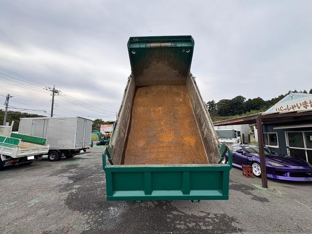 ヒノレンジャー ベースグレード 8tダンプ キャビンメッキパーツ ETC付 6MT 増トン(15枚目)