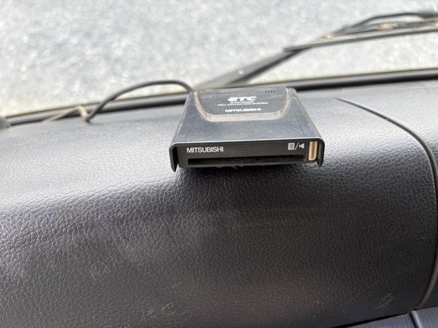 ヒノレンジャー ベースグレード 8tダンプ キャビンメッキパーツ ETC付 6MT 増トン(39枚目)