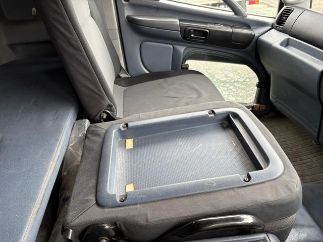 ヒノレンジャー ベースグレード 8tダンプ キャビンメッキパーツ ETC付 6MT 増トン(40枚目)