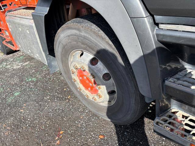 スーパーグレート 　ベッセルボディー　ナビ　ＥＴＣ　レ－ンキープアシスト　坂道発進補助装置　プッシュスタート　カードキー　シフトパイロット　２ペダル式ＡＭＴ　車間距離保持付きオートクルーズキシミティーコントロールＡ（40枚目）