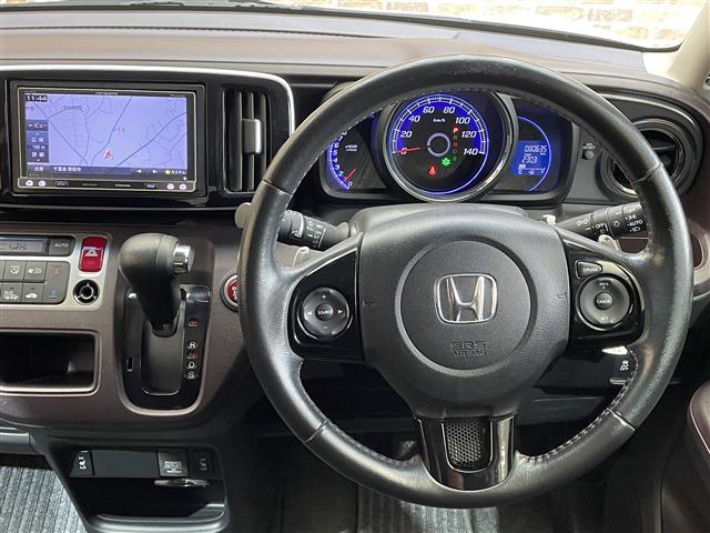 プレミアム ツアラー SSパッケージ 4WD/カロッツェリアナビ/CD/DVD/Bluetooth/ipod/AUX/USB/フルセグ/バックカメラ/ETC/CTBA/ドライブレコーダー/前席シートヒーター/横滑り防止装置(5枚目)