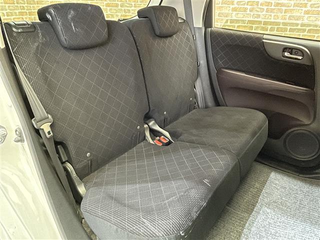 プレミアム ツアラー SSパッケージ 4WD/カロッツェリアナビ/CD/DVD/Bluetooth/ipod/AUX/USB/フルセグ/バックカメラ/ETC/CTBA/ドライブレコーダー/前席シートヒーター/横滑り防止装置(19枚目)