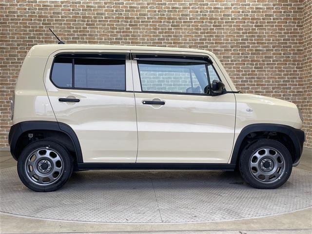 Ａ　４ＷＤ　Ｐｉｏｎｅｅｒナビ（ＣＤ　ＤＶＤ　フルセグ　ＳＤ　Ｂｌｕｅｔｏｏｔｈ）　横滑り防止装置　運転席シートヒーター　ミラーヒーター　ドアバイザー　ヘッドライトレベライザー　リモコンキー(28枚目)